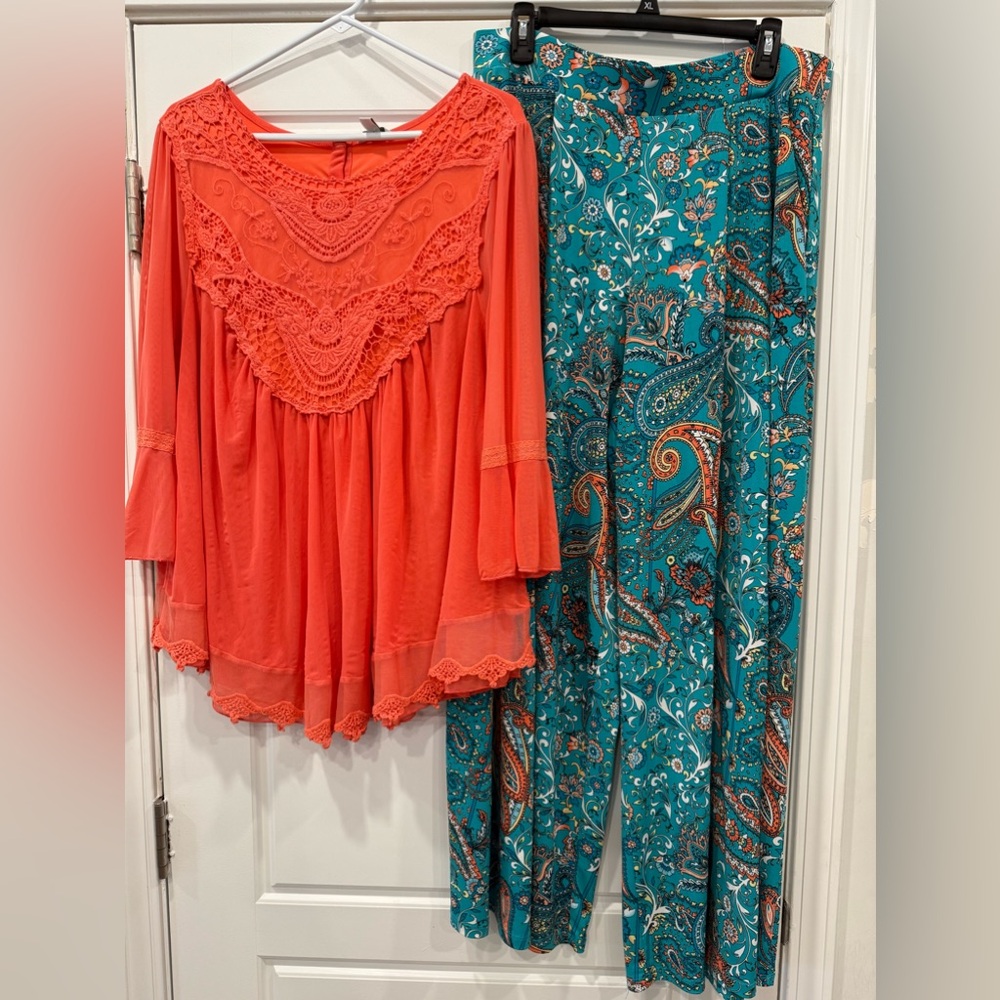 Women’s outfit from Cato larger size